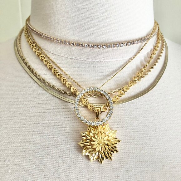Retro 1928 Rhinestone Circle Pendant Necklace Gold Art Deco - Picture 2 of 6